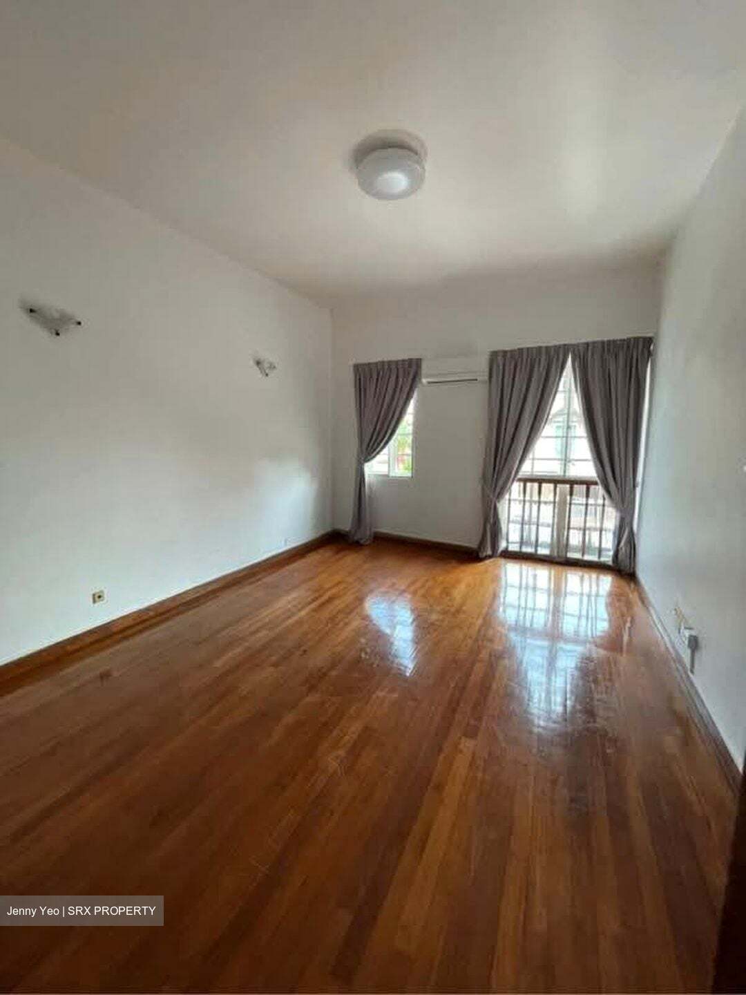 Mera Terrace (D16), Terrace #530821731
